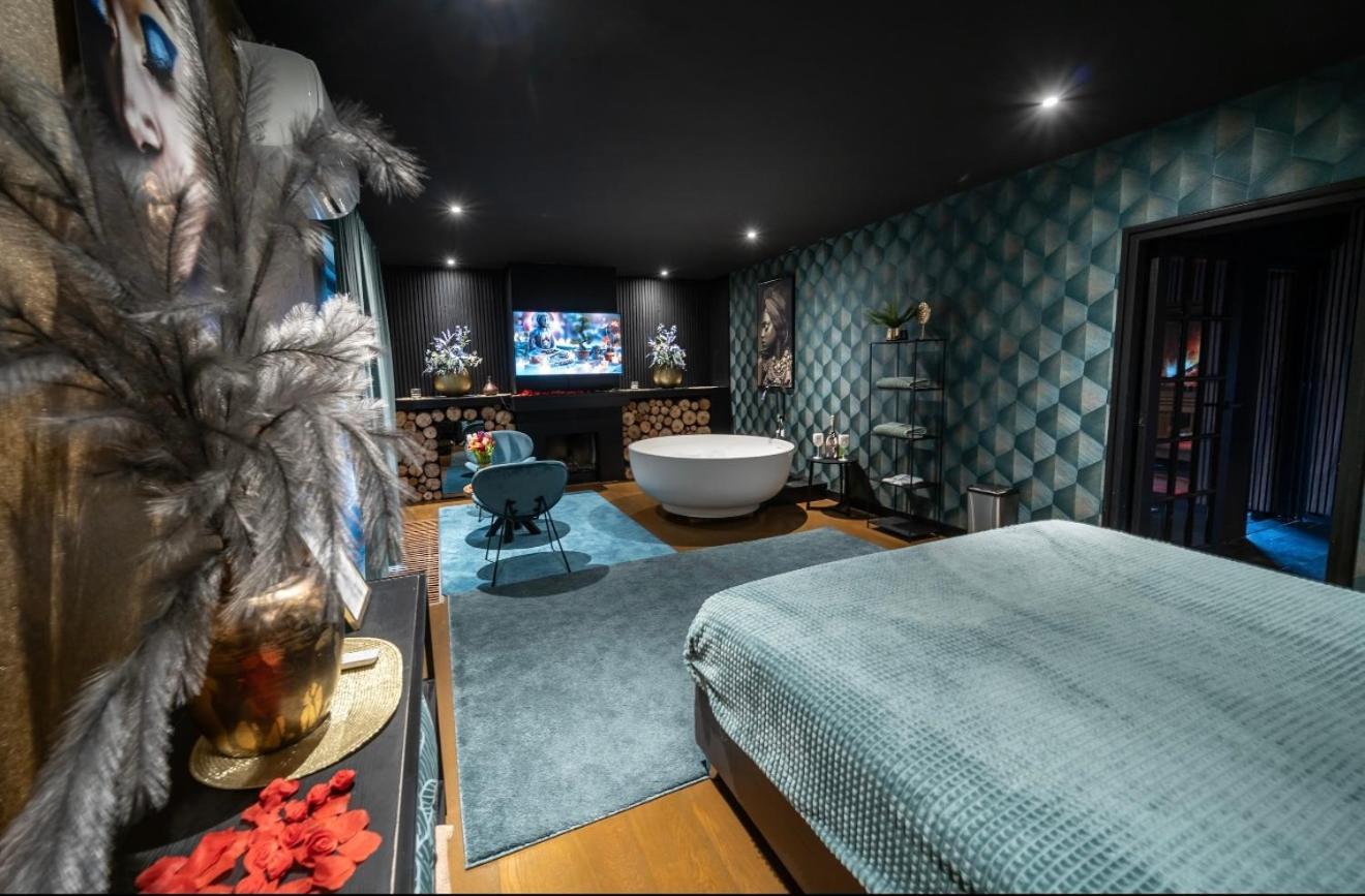 De Luxe Bed &Wellness Villa 's-Hertogenbosch  Ngoại thất bức ảnh